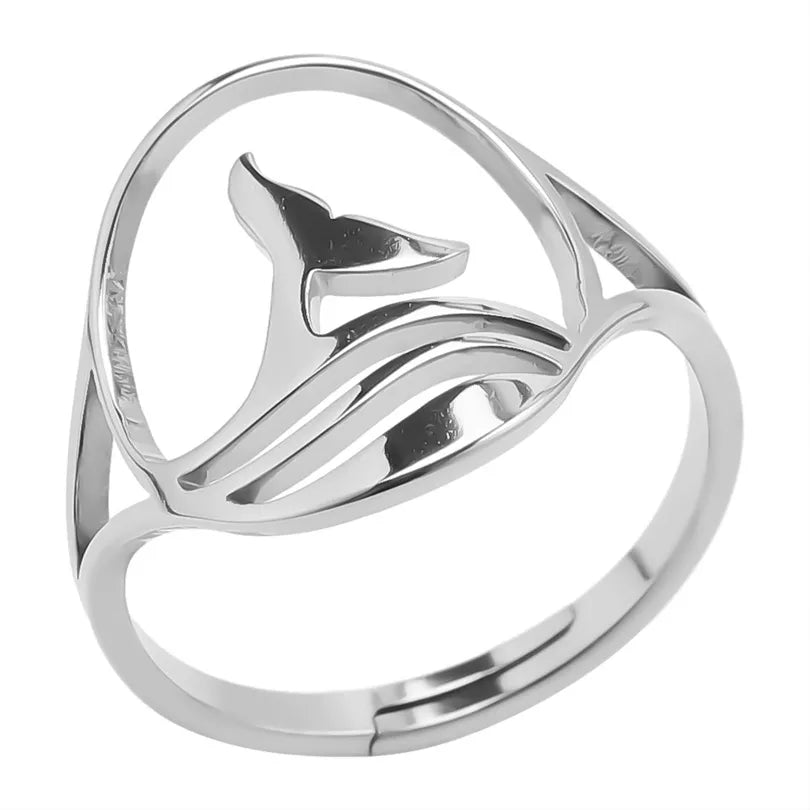 Woman’s Adjustable Dolphin Tale Ring